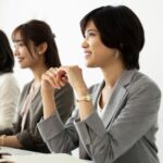 Descubra como a saúde mental impacta o engajamento dos funcionários e fortaleça sua equipe com consultoria psicológica especializada.